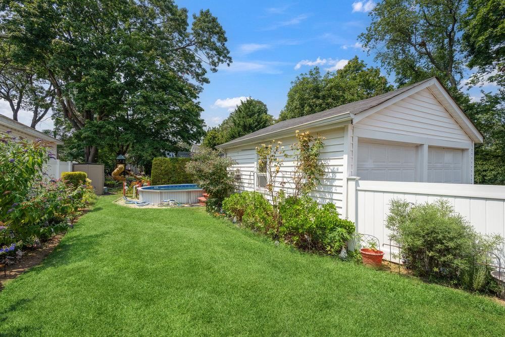 Backyard, Detached Garage, Exterior, Hot Tub