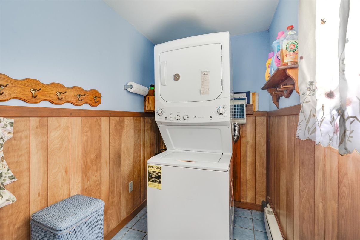 Interior, Utility Closets, Washer