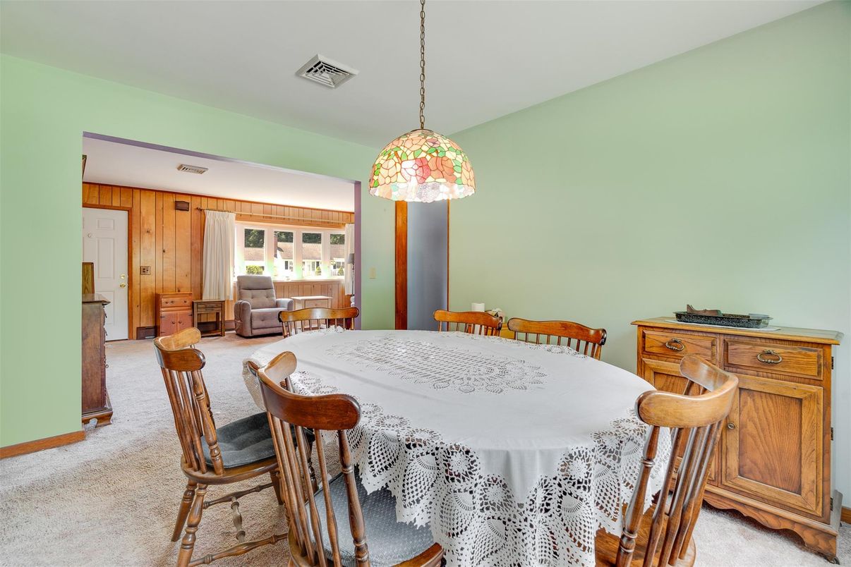 Dining room, Interior, Pendant Lights