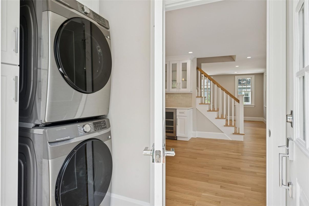 Interior, Recessed Lighting, Utility Closets, Washer, Wood Texture Flooring
