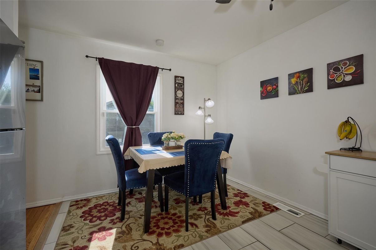 Dining room, Interior, Wood Texture Flooring