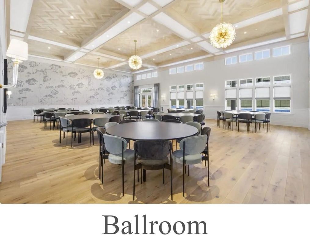 Chandelier, Dining room, Interior, Pendant Lights, Recessed Lighting, Wood Texture Flooring