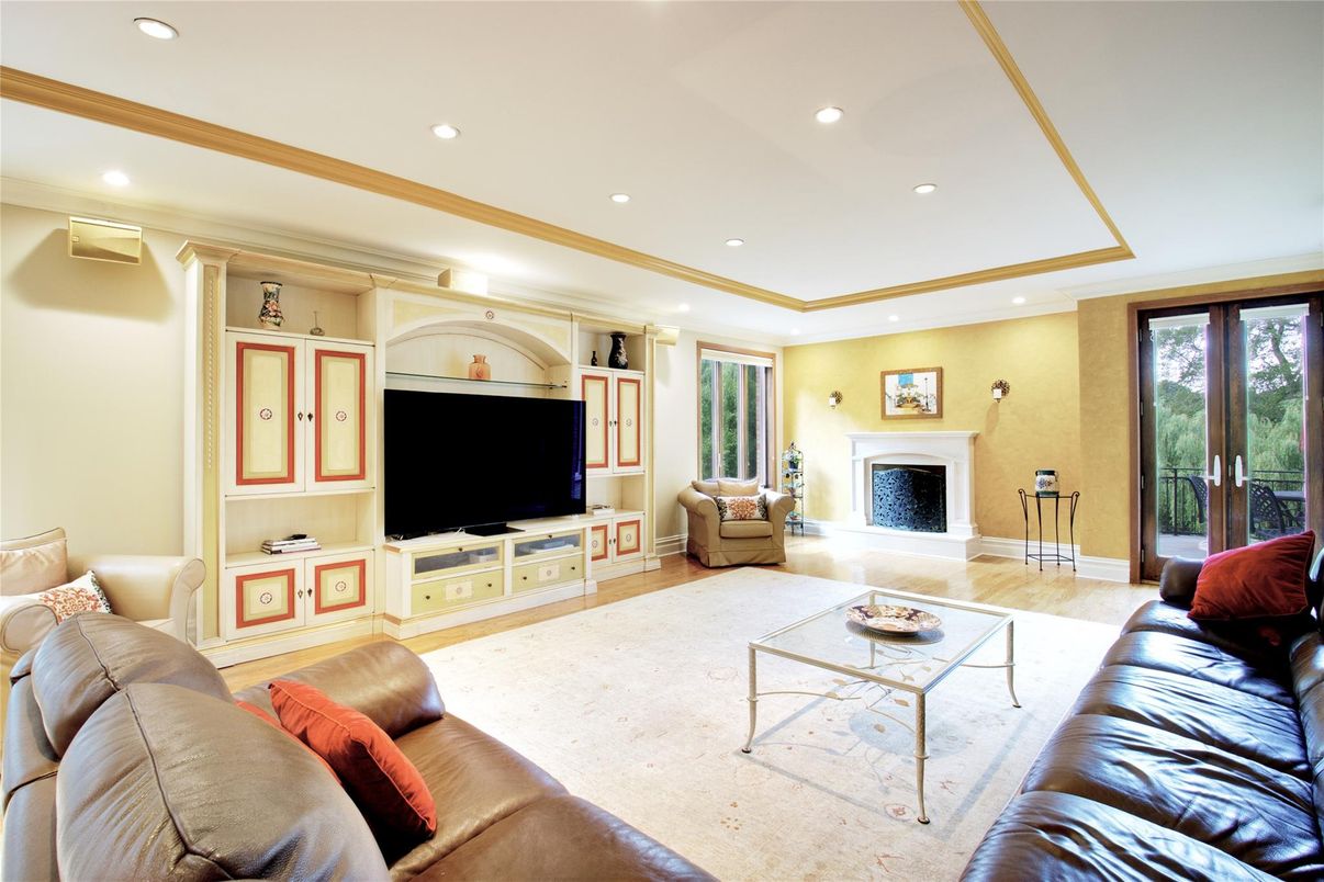 Fireplace, Interior, Living room, Recessed Lighting