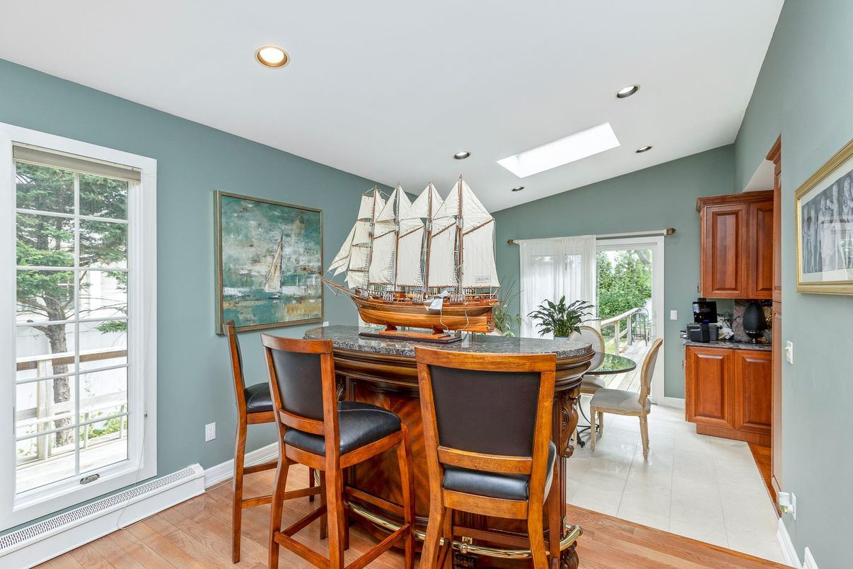Dining room, Interior, Recessed Lighting, Wood Texture Flooring