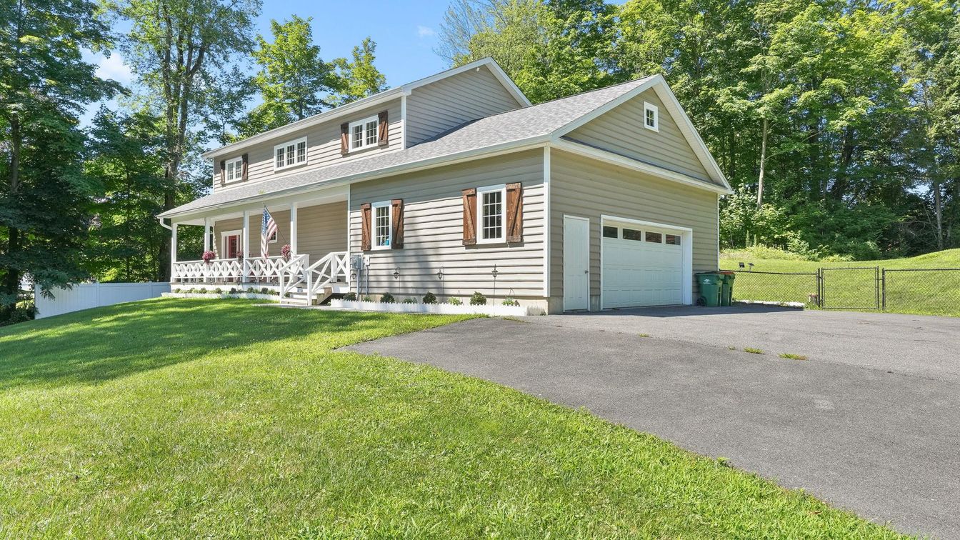 Attached, Backyard, Exterior, Facade, Cape Cod
