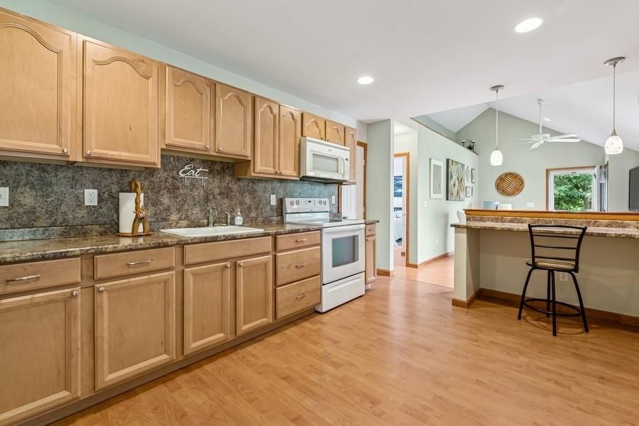 Interior, Kitchen, Pendant Lights, Recessed Lighting, Wood Texture Flooring