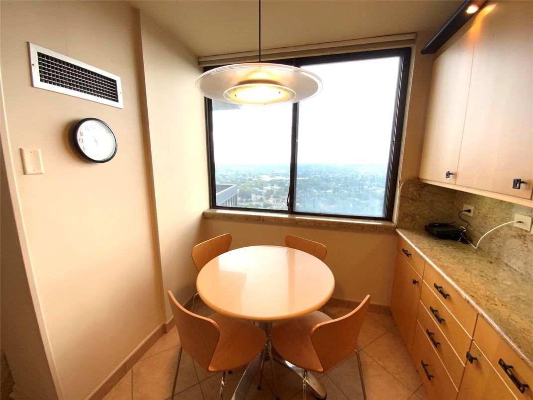 Dining room, Interior, Pendant Lights