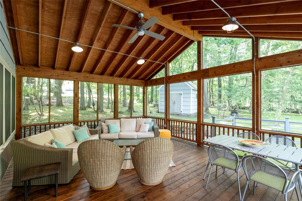 Interior, Living room, Sun Room, Wooden Beams, Wooden Ceilings, Wood Texture Flooring
