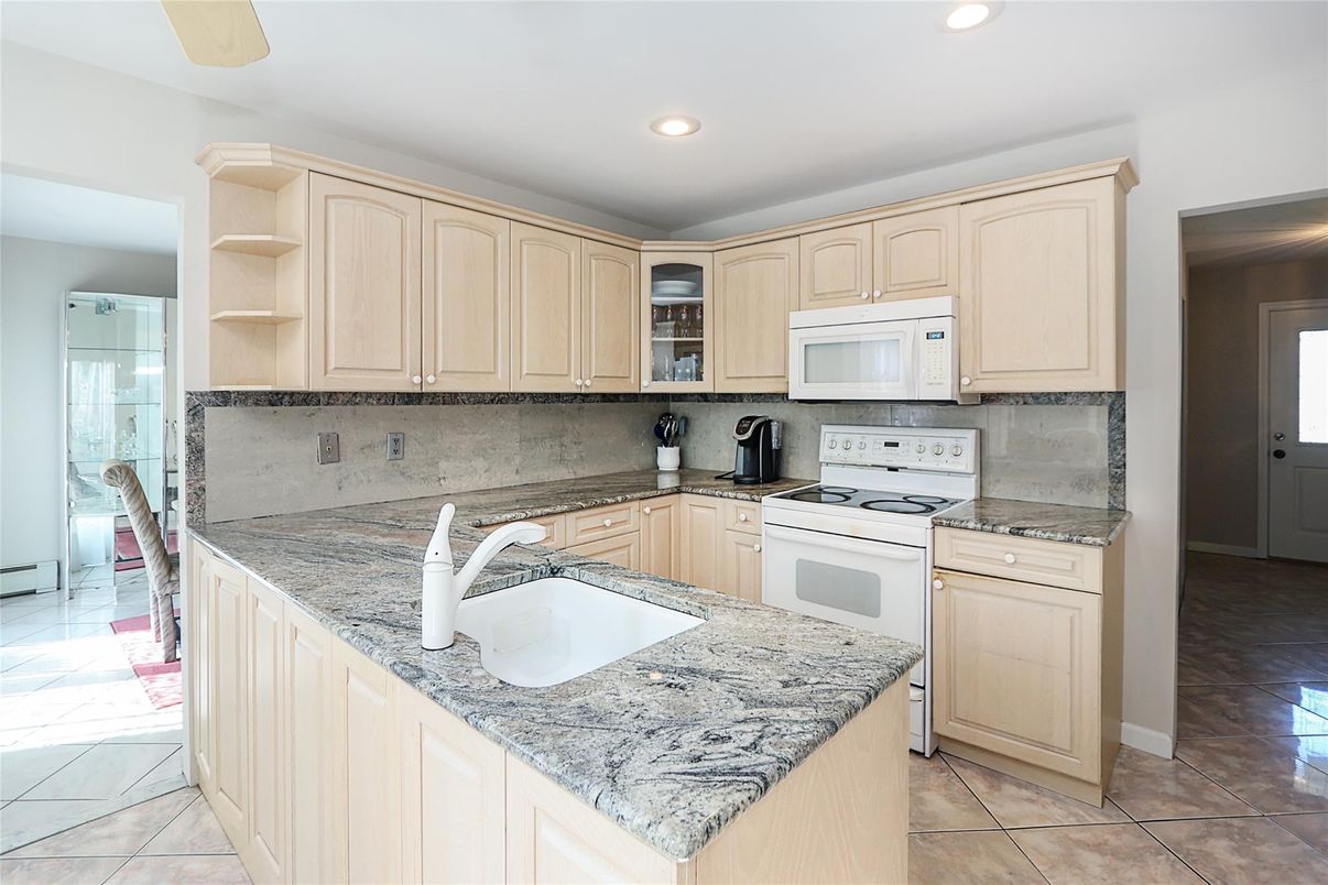 Interior, Kitchen, Recessed Lighting