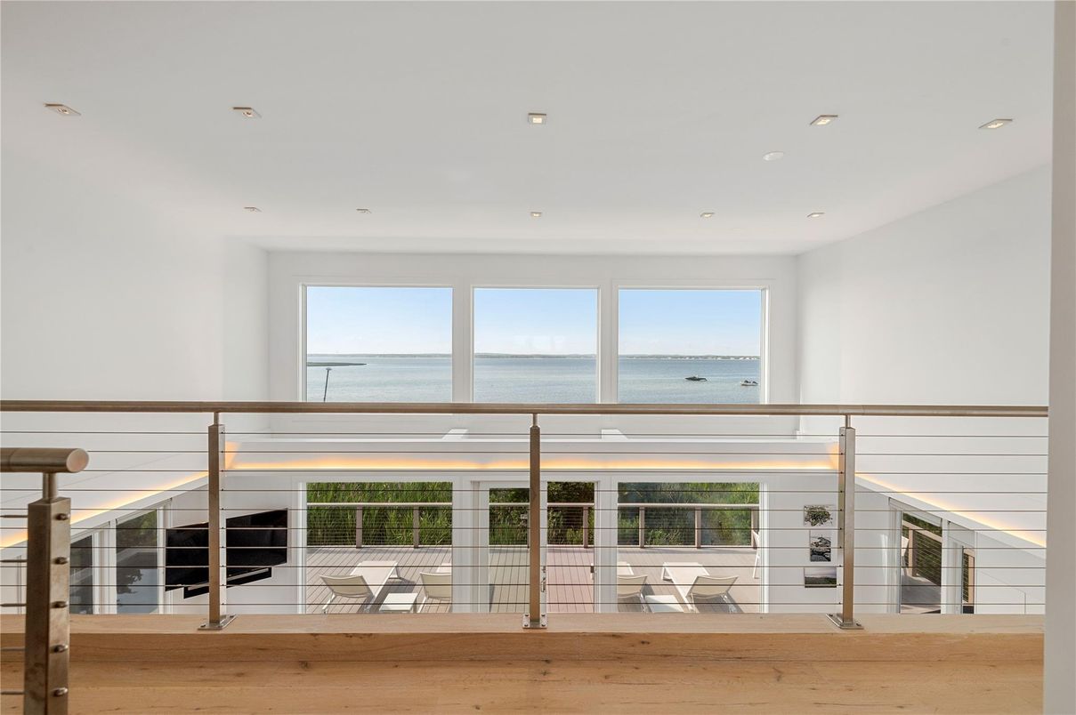 Interior, Recessed Lighting, Water