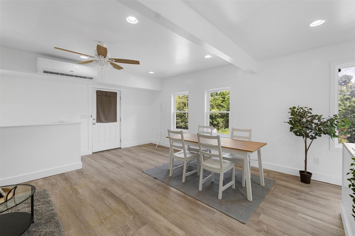 Dining room, Interior, Recessed Lighting, Wood Texture Flooring