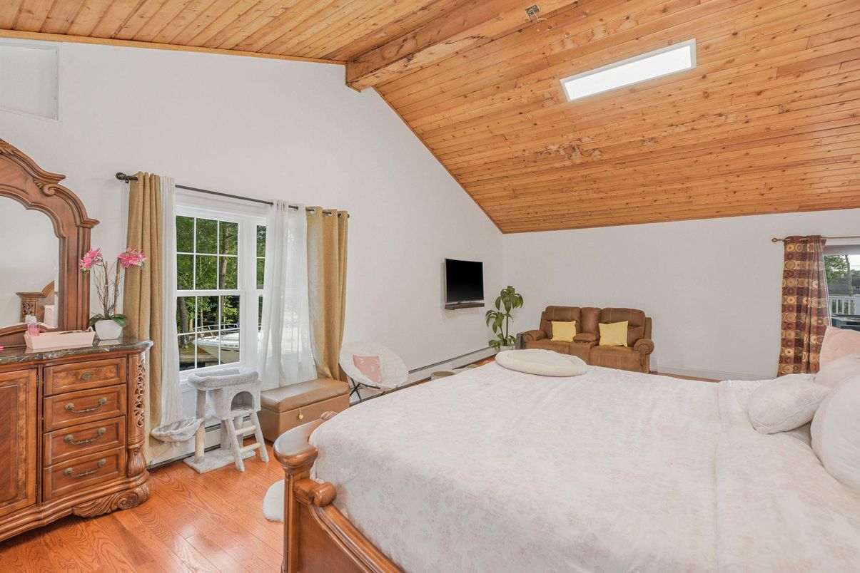 Bedroom, Interior, Wooden Ceilings, Wood Texture Flooring