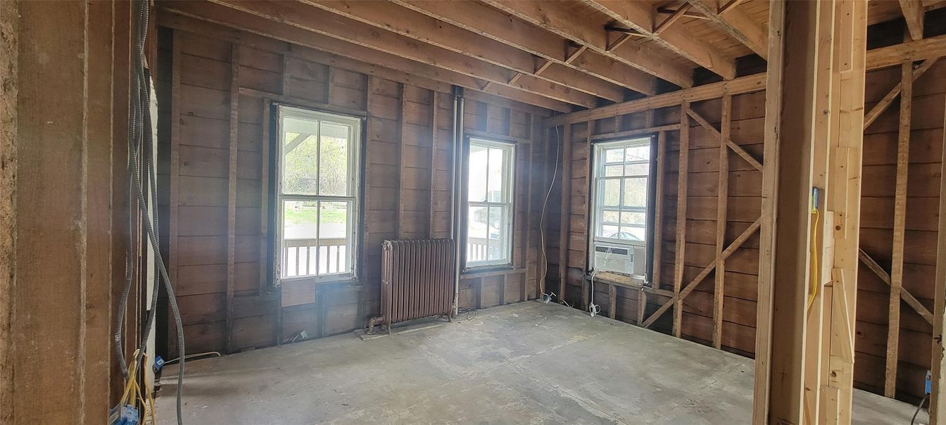 Interior, Wooden Beams, Wooden Walls