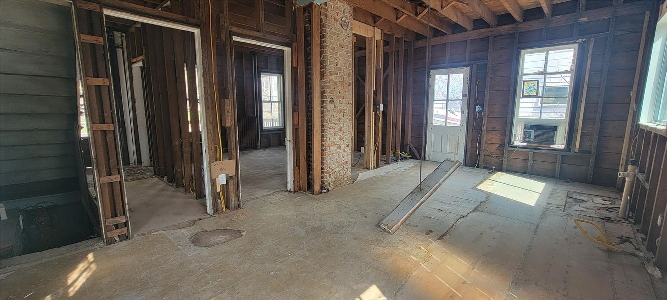 Interior, Wooden Beams