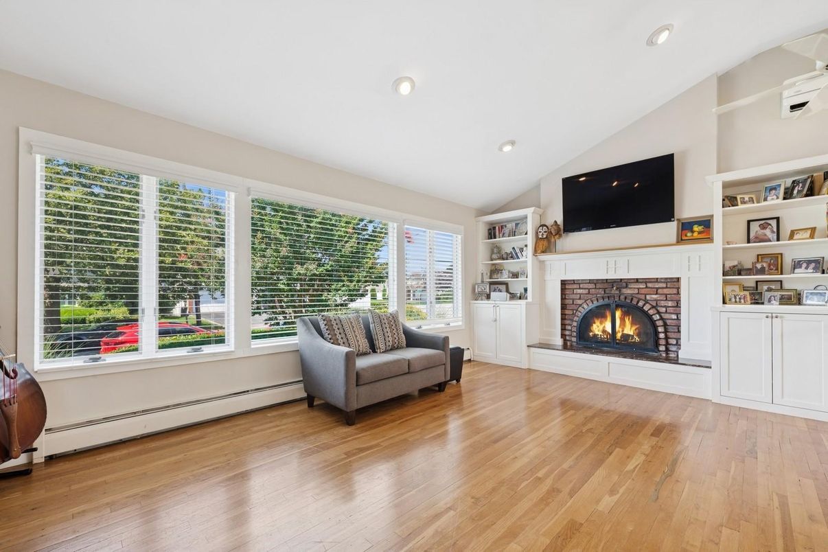 Fireplace, Interior, Recessed Lighting, Wood Texture Flooring