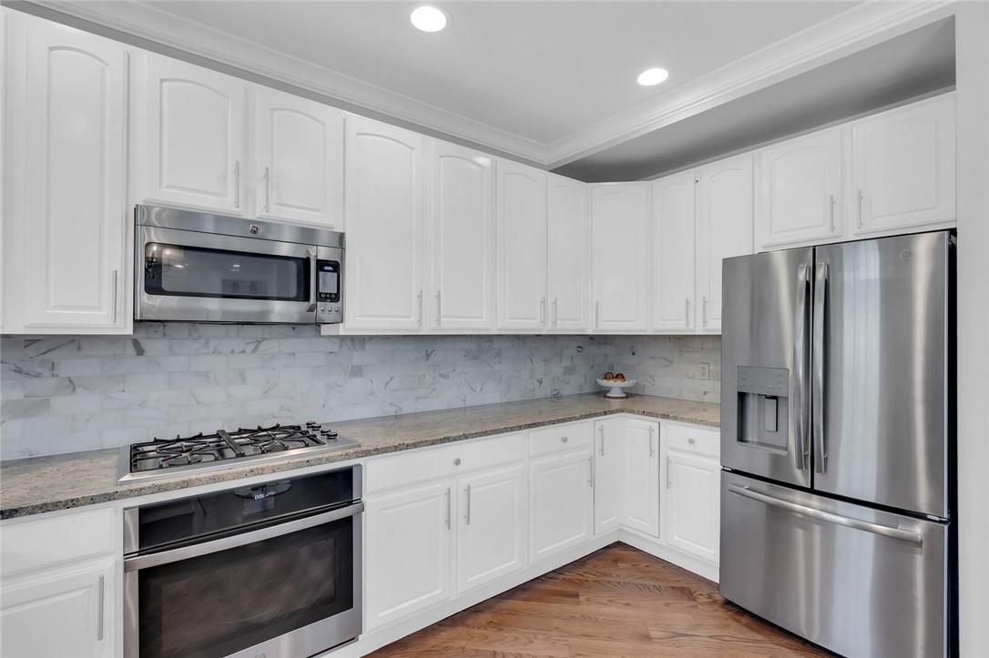 Interior, Kitchen, Recessed Lighting, Stainless Steel Appliances, Wood Texture Flooring