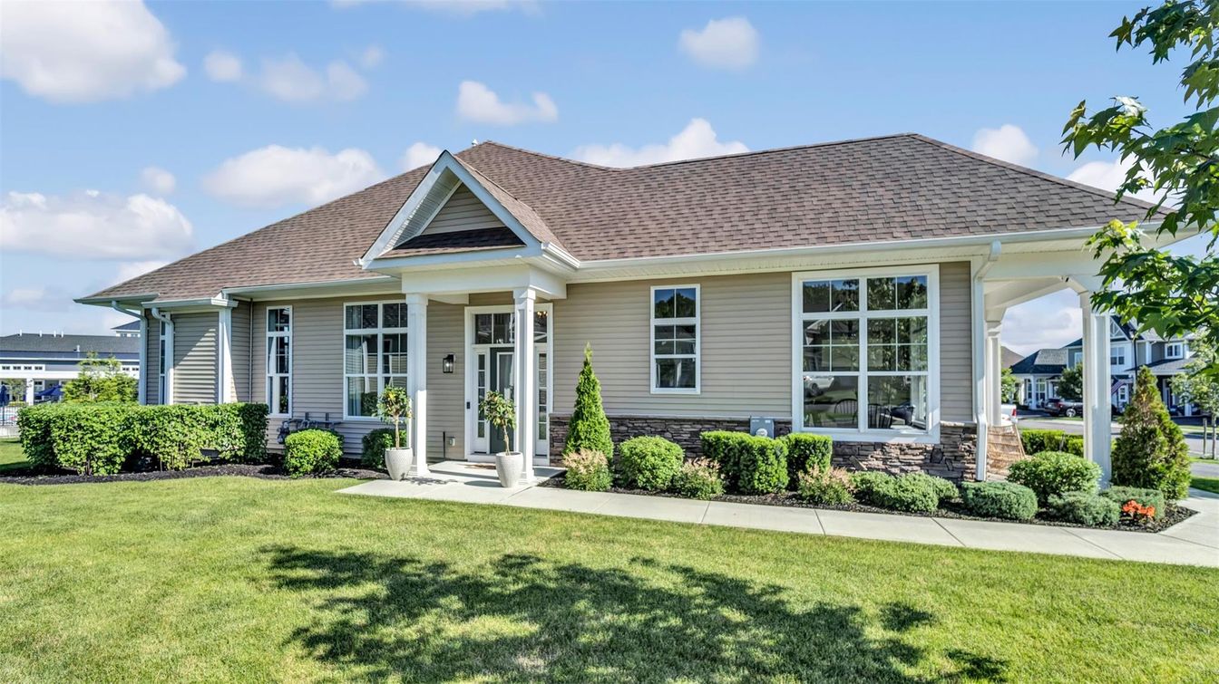 Exterior, Facade, Cape Cod