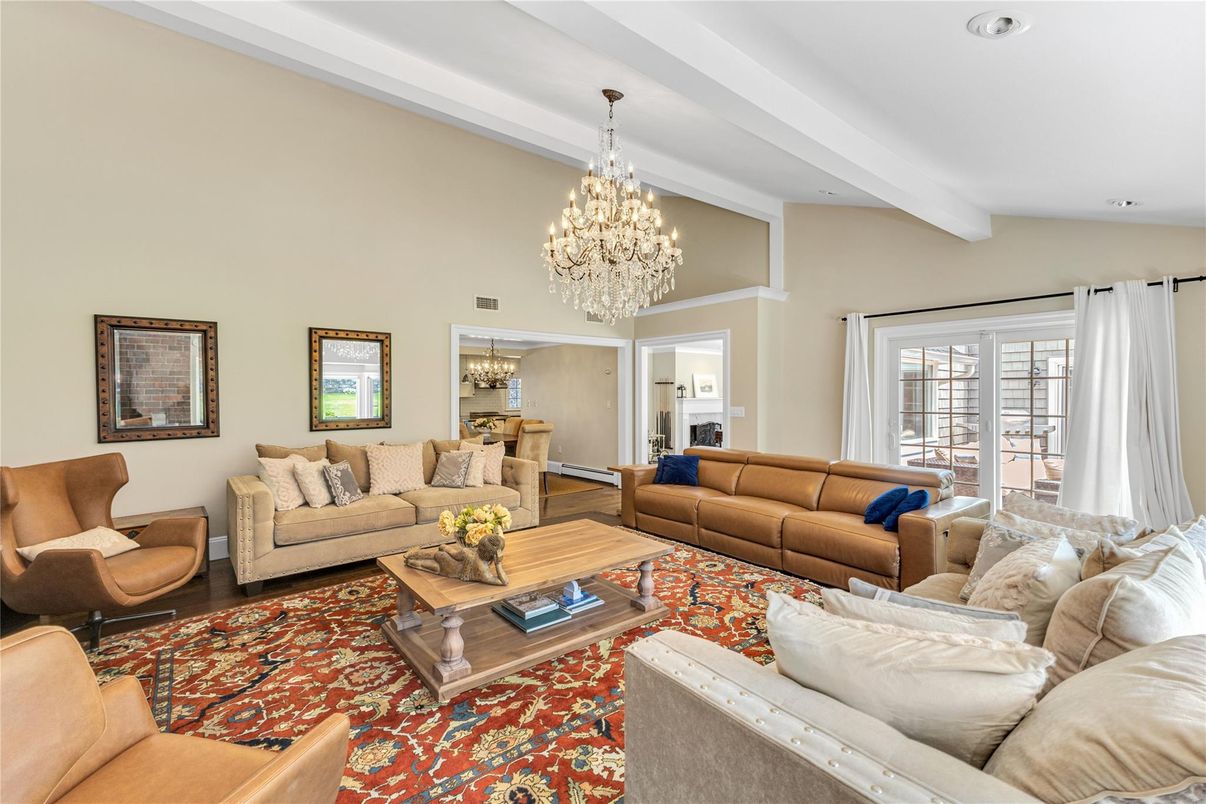 Chandelier, Interior, Living room, Recessed Lighting, Wood Texture Flooring