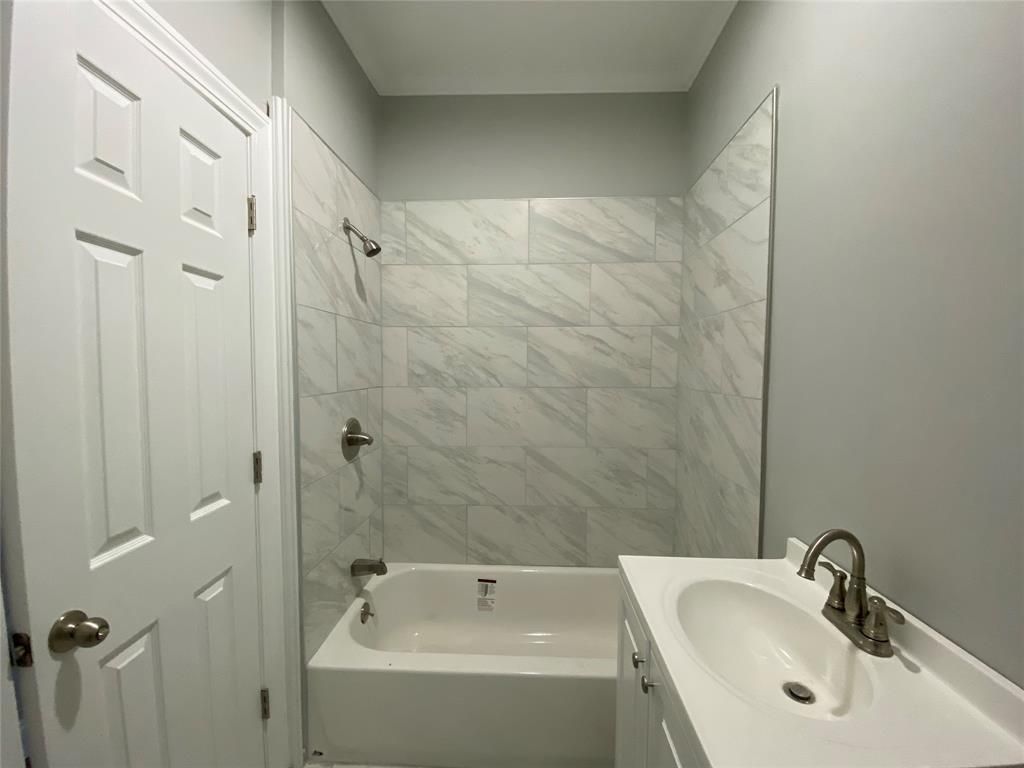 Bathroom, Interior, Marble Walls