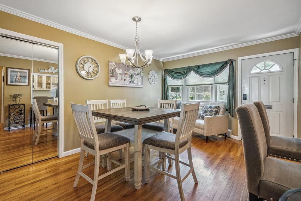 Chandelier, Dining room, Interior, Wood Texture Flooring