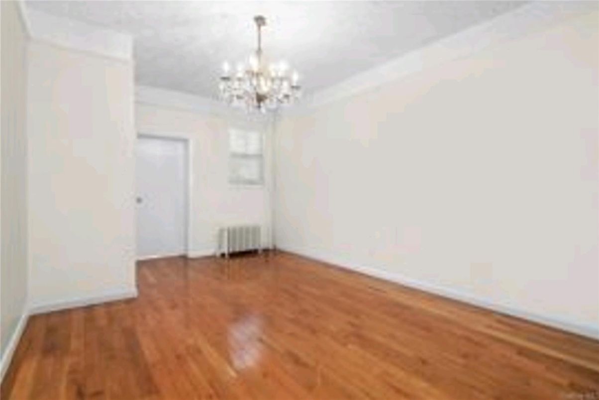 Chandelier, Empty room, Interior, Wood Texture Flooring