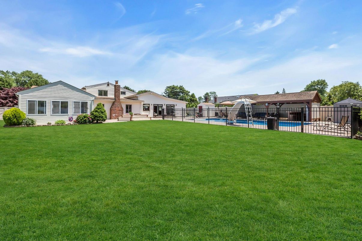 Backyard, Exterior, Pool
