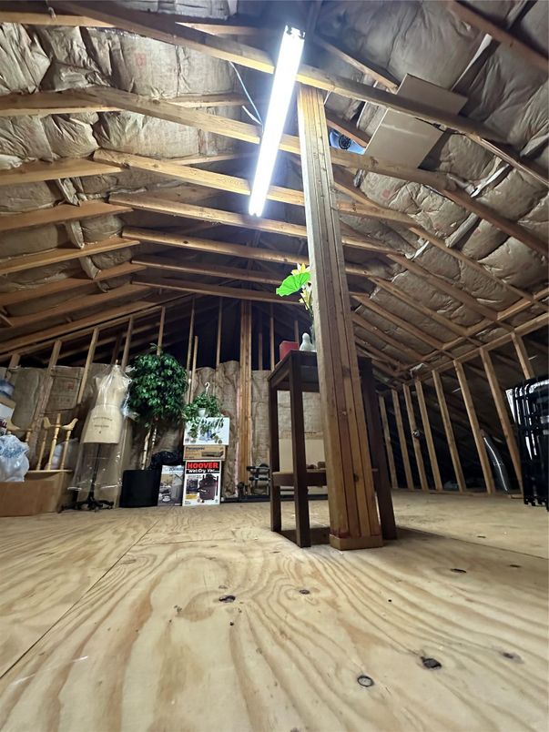 Interior, Wooden Beams