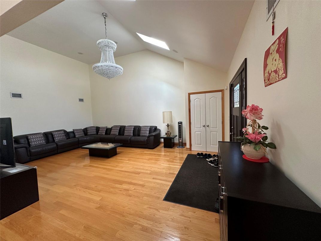Chandelier, Interior, Living room, Recessed Lighting, Wood Texture Flooring