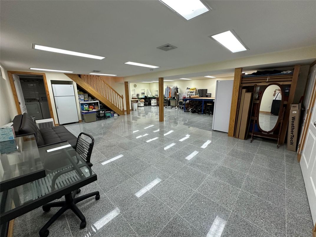 Interior, Recessed Lighting