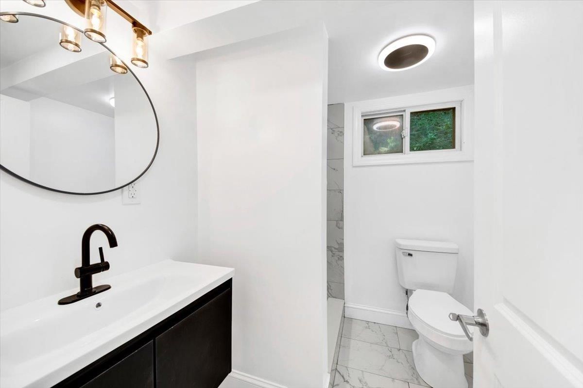Bathroom, Interior, Marble, Marble Walls
