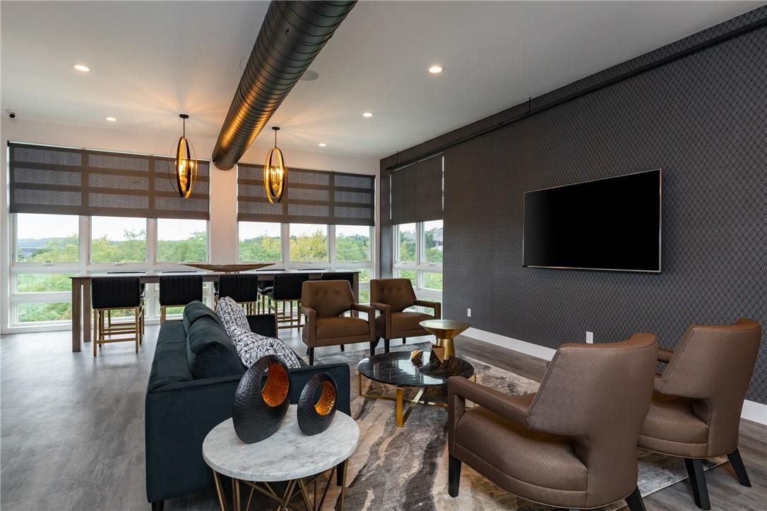 Dining room, Interior, Living room, Pendant Lights, Recessed Lighting