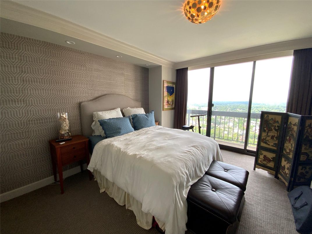Bedroom, Interior, Recessed Lighting, Water