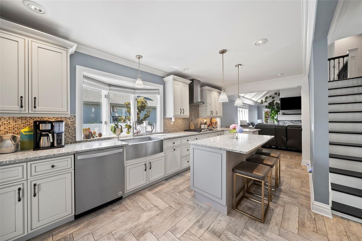 Interior, Kitchen, Pendant Lights, Recessed Lighting, Wood Texture Flooring