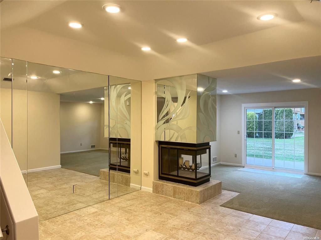 Fireplace, Interior, Recessed Lighting