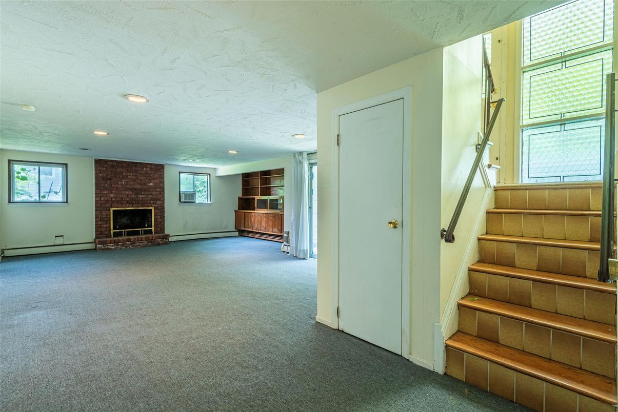 Empty room, Fireplace, Interior, Recessed Lighting
