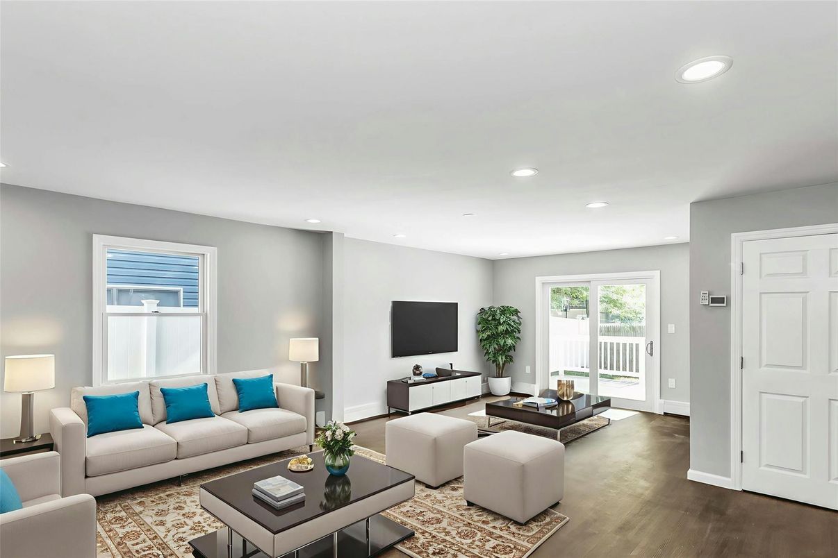 Interior, Living room, Recessed Lighting, Wood Texture Flooring