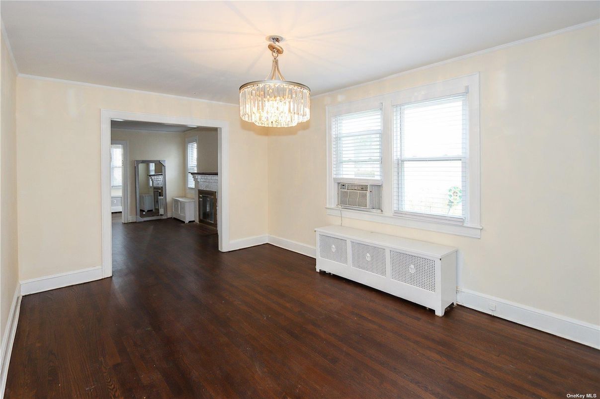 Chandelier, Empty room, Interior, Wood Texture Flooring