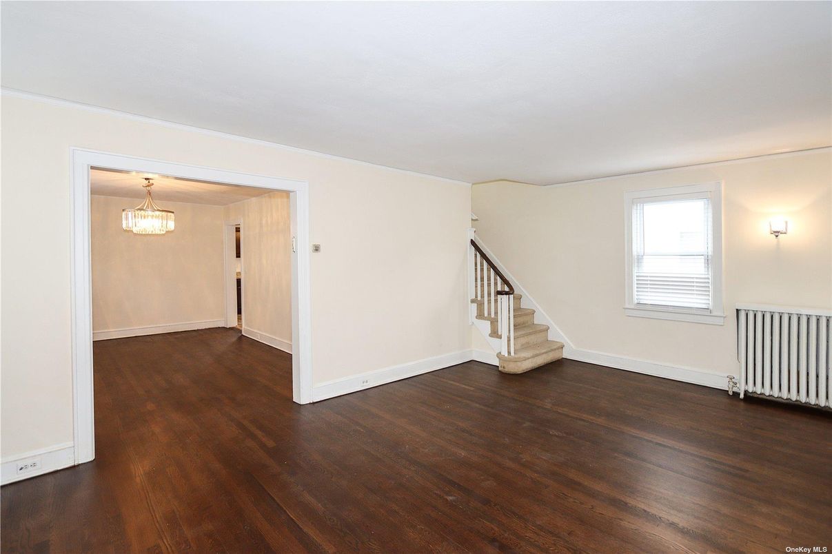 Chandelier, Empty room, Interior, Wood Texture Flooring
