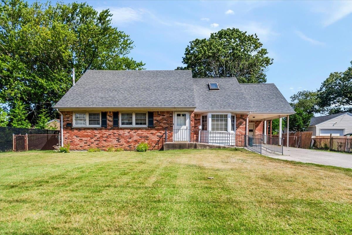 Backyard, Exterior, Facade, Brick Facade, Cape Cod