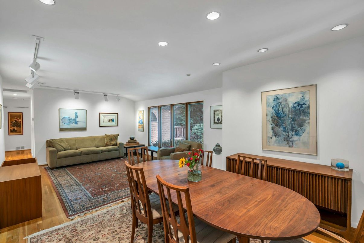 Dining room, Interior, Living room, Recessed Lighting, Wood Texture Flooring