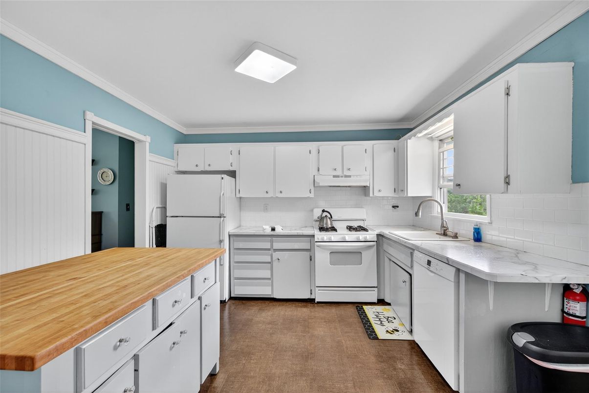 Interior, Kitchen
