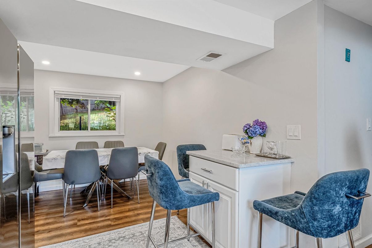 Dining room, Interior, Recessed Lighting, Wood Texture Flooring