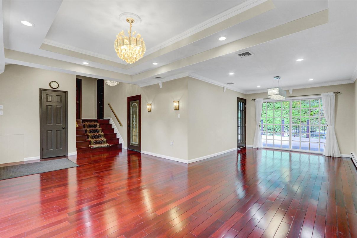 Chandelier, Empty room, Interior, Recessed Lighting, Wood Texture Flooring