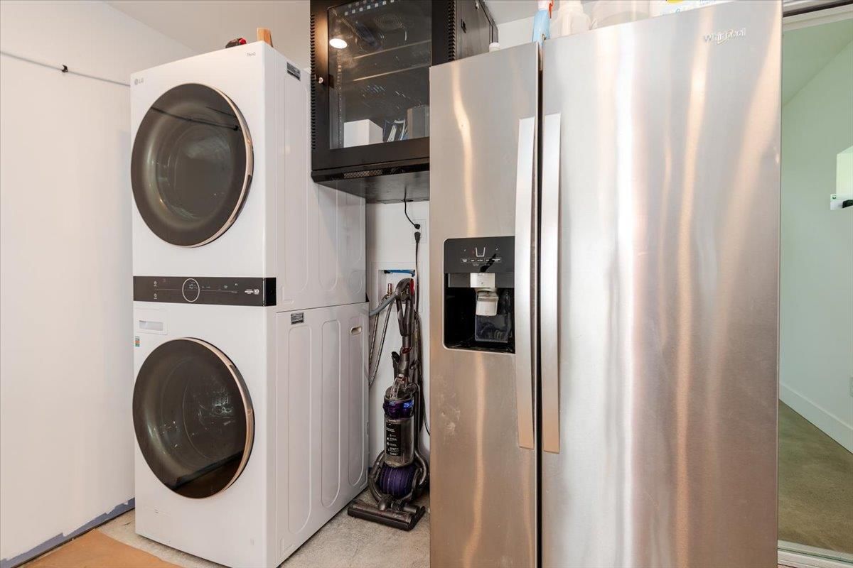 Interior, Utility Closets, Washer