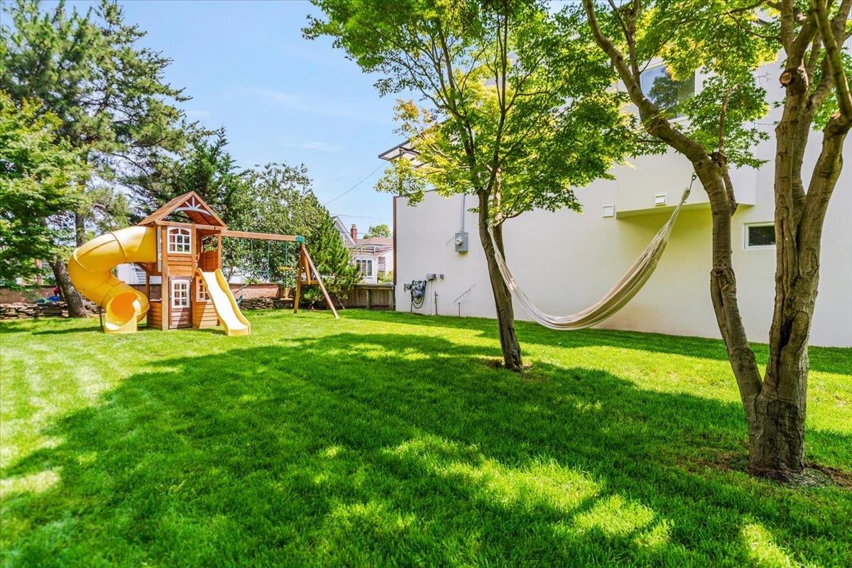 Backyard, Exterior, Playground