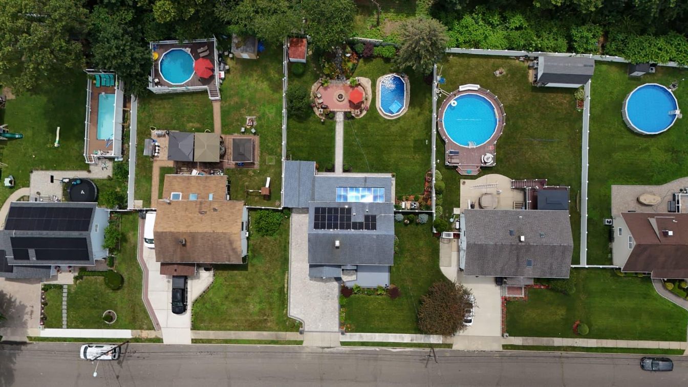 Exterior, Drone