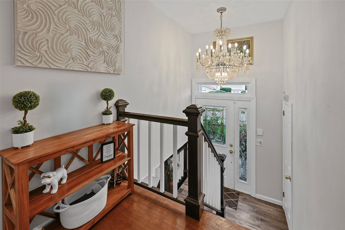 Chandelier, Interior, Wood Texture Flooring