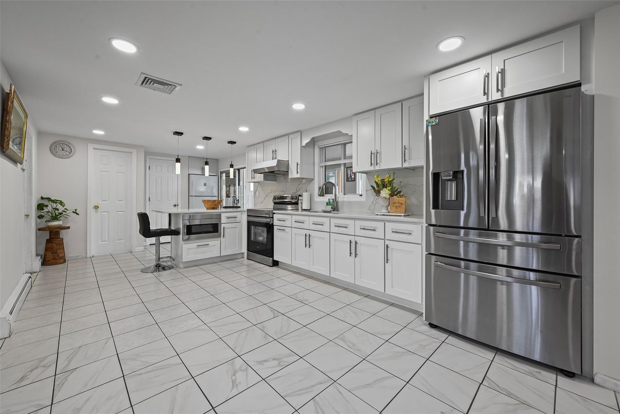 Interior, Kitchen, Marble, Recessed Lighting, Stainless Steel Appliances