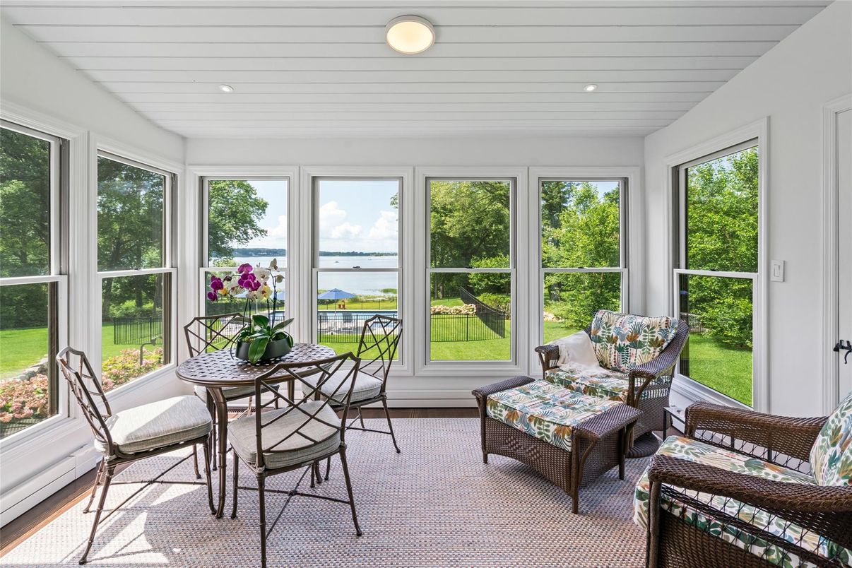 Interior, Recessed Lighting, Sun Room, Water
