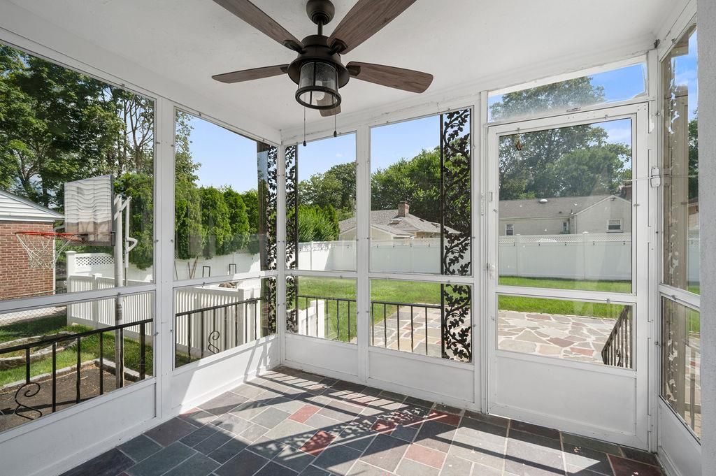 Interior, Sun Room